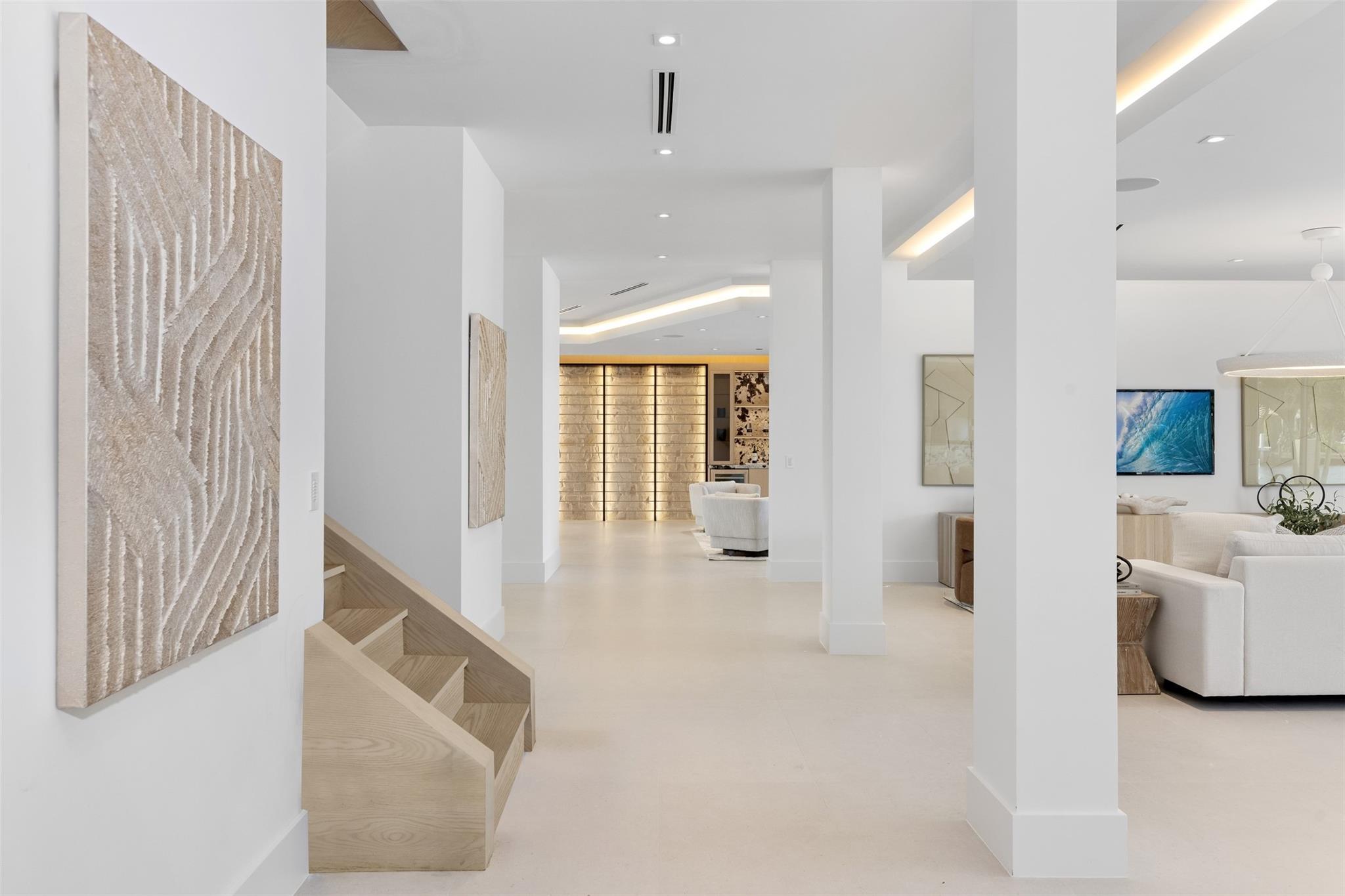 3031 NE 23rd Ct Fort Lauderdale, FL 33305