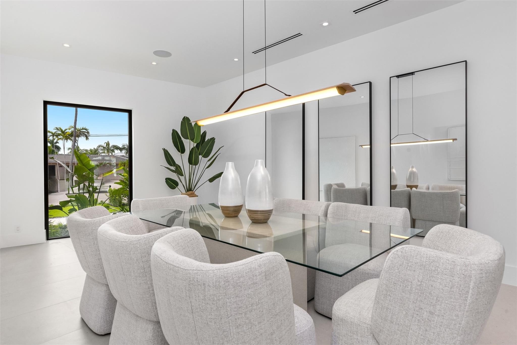 3031 NE 23rd Ct Fort Lauderdale, FL 33305