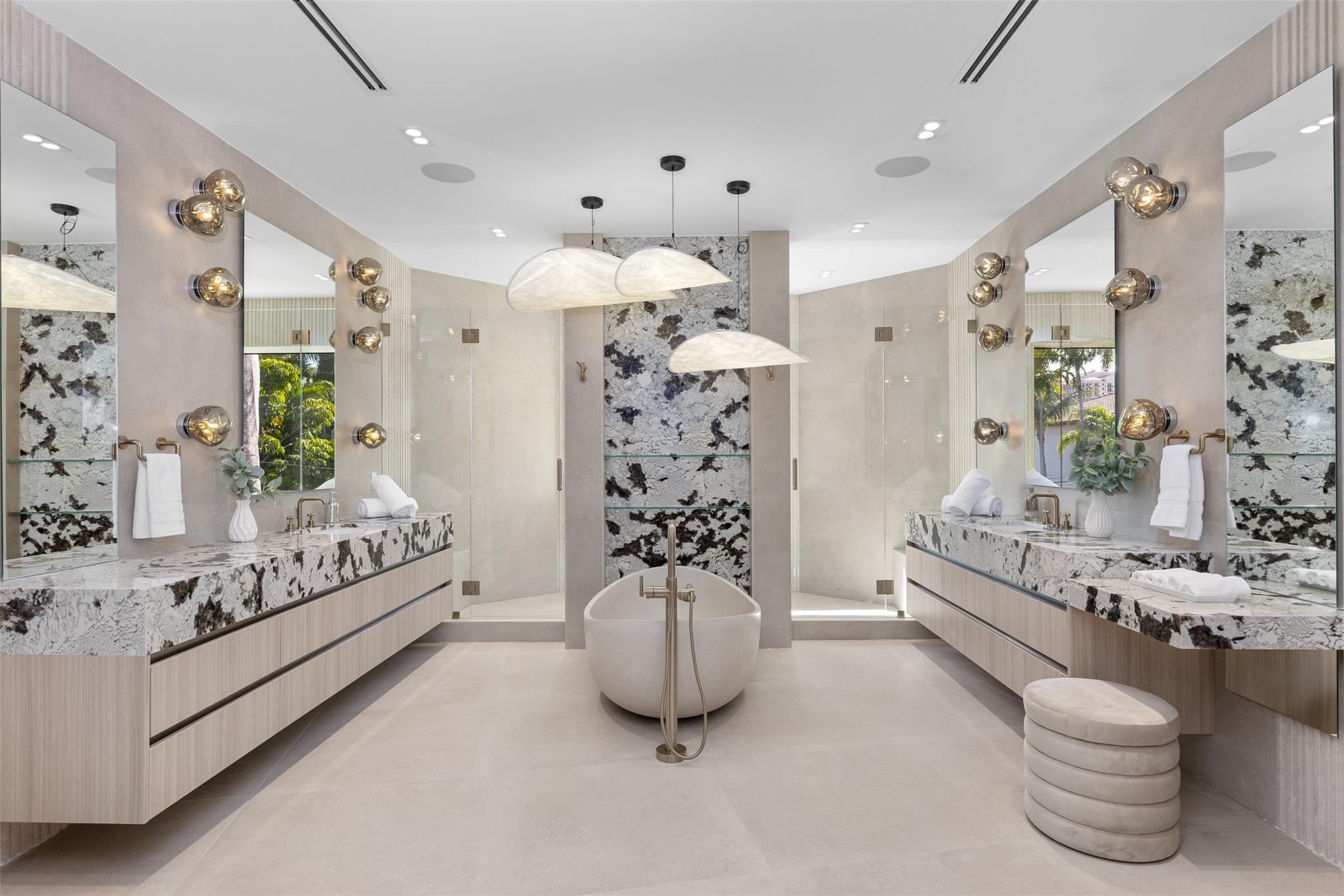 3031 NE 23rd Ct Fort Lauderdale, FL 33305