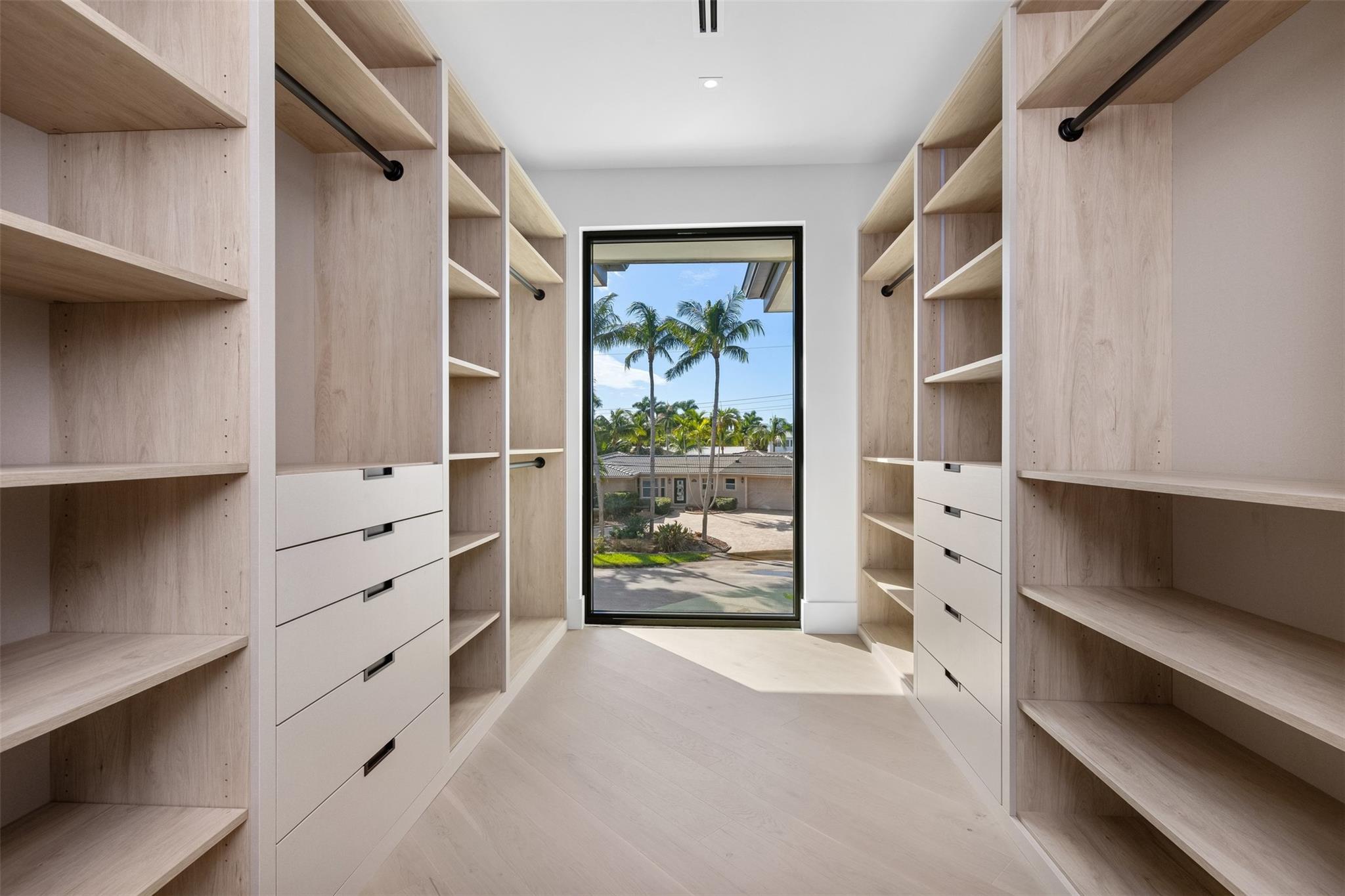 3031 NE 23rd Ct Fort Lauderdale, FL 33305