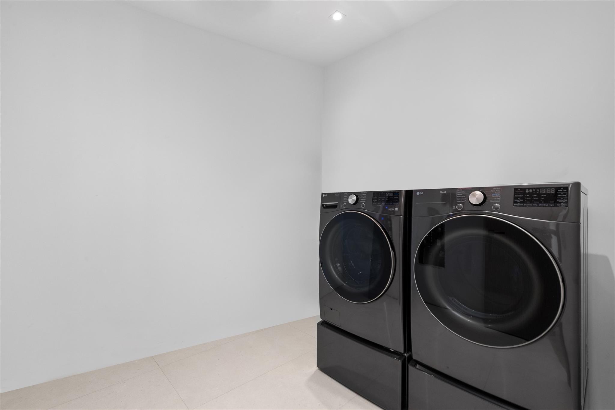 3031 NE 23rd Ct Fort Lauderdale, FL 33305