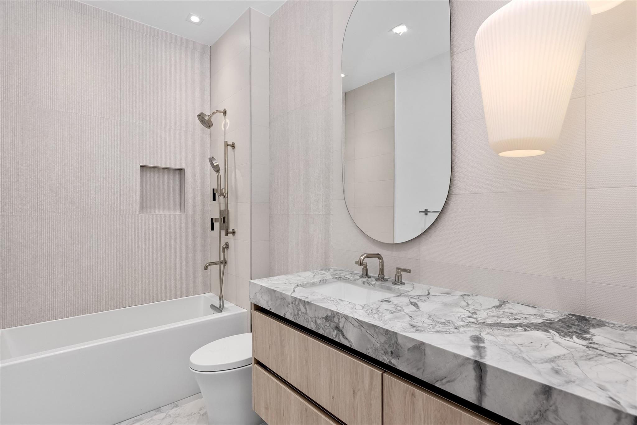 3031 NE 23rd Ct Fort Lauderdale, FL 33305