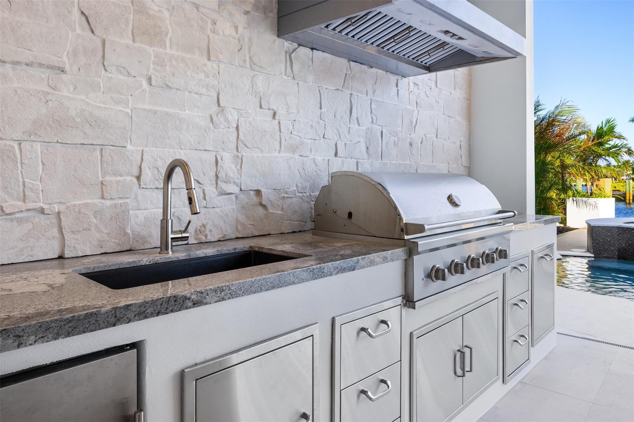 3031 NE 23rd Ct Fort Lauderdale, FL 33305