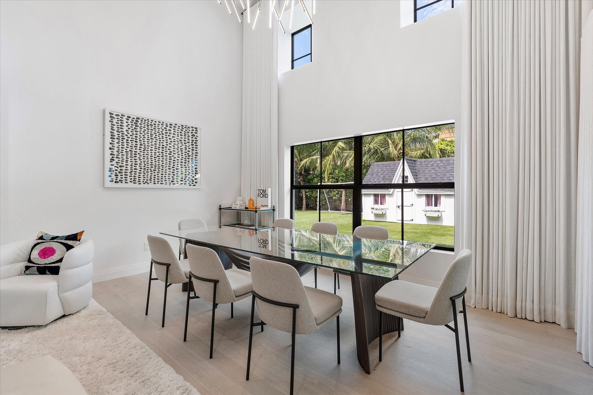 9 Tahoe Ln Sea Ranch Lakes, FL 33308