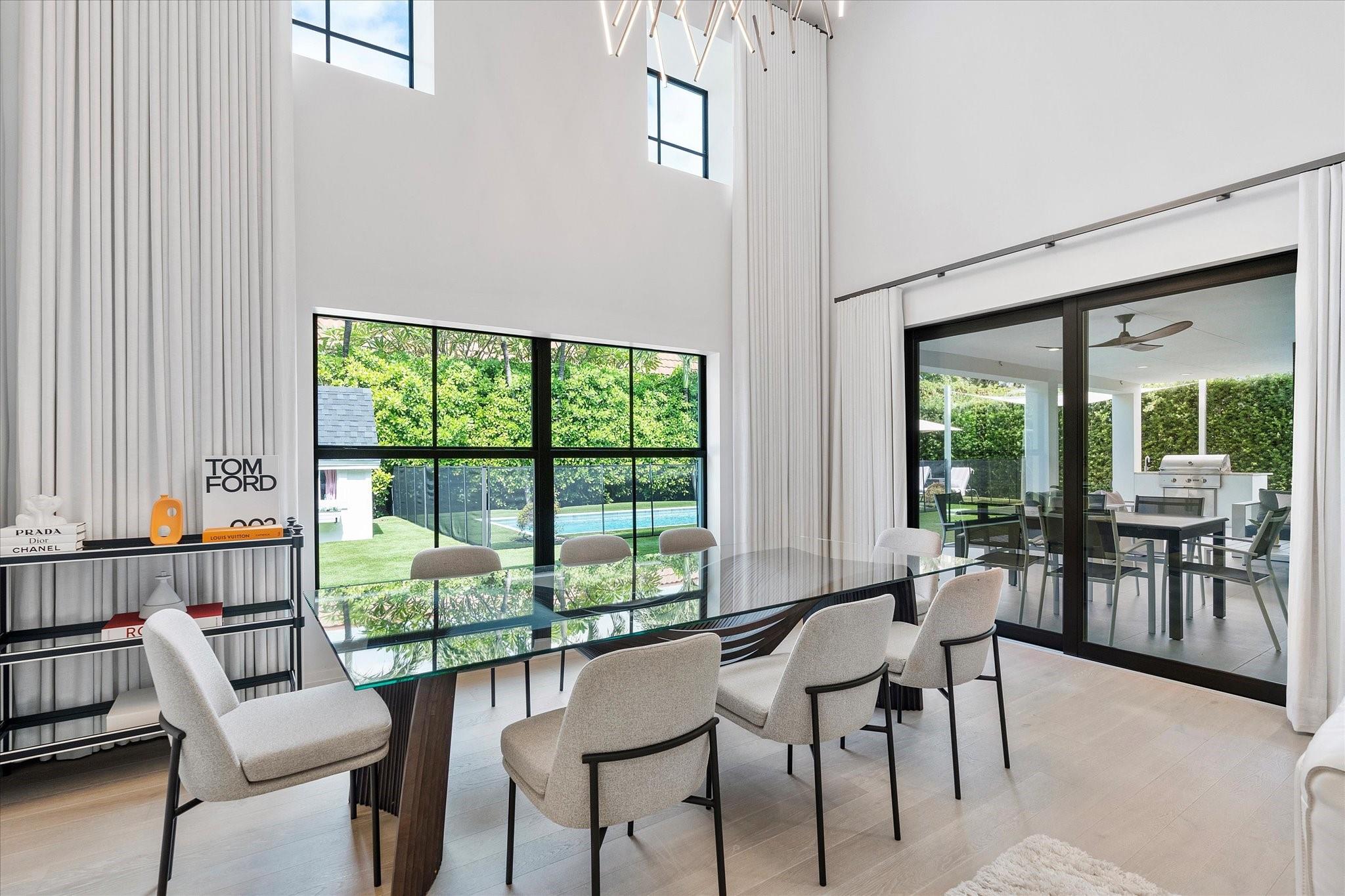 9 Tahoe Ln Sea Ranch Lakes, FL 33308