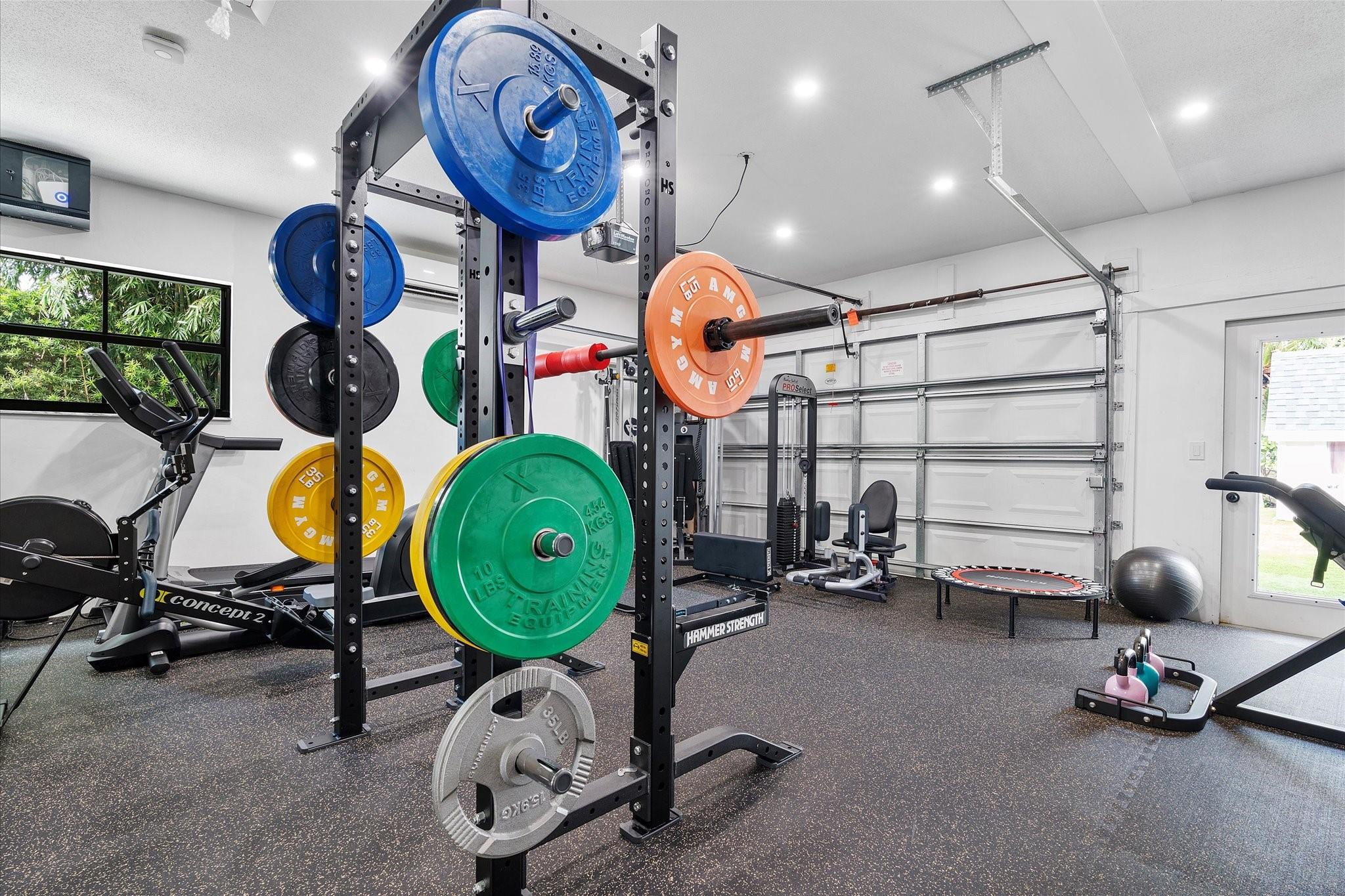 9 Tahoe Ln Sea Ranch Lakes, FL 33308