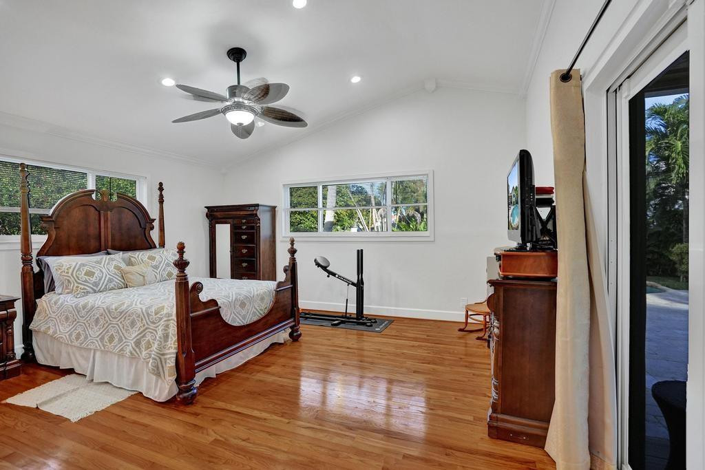 408 NE 9th Ave Fort Lauderdale, FL 33301