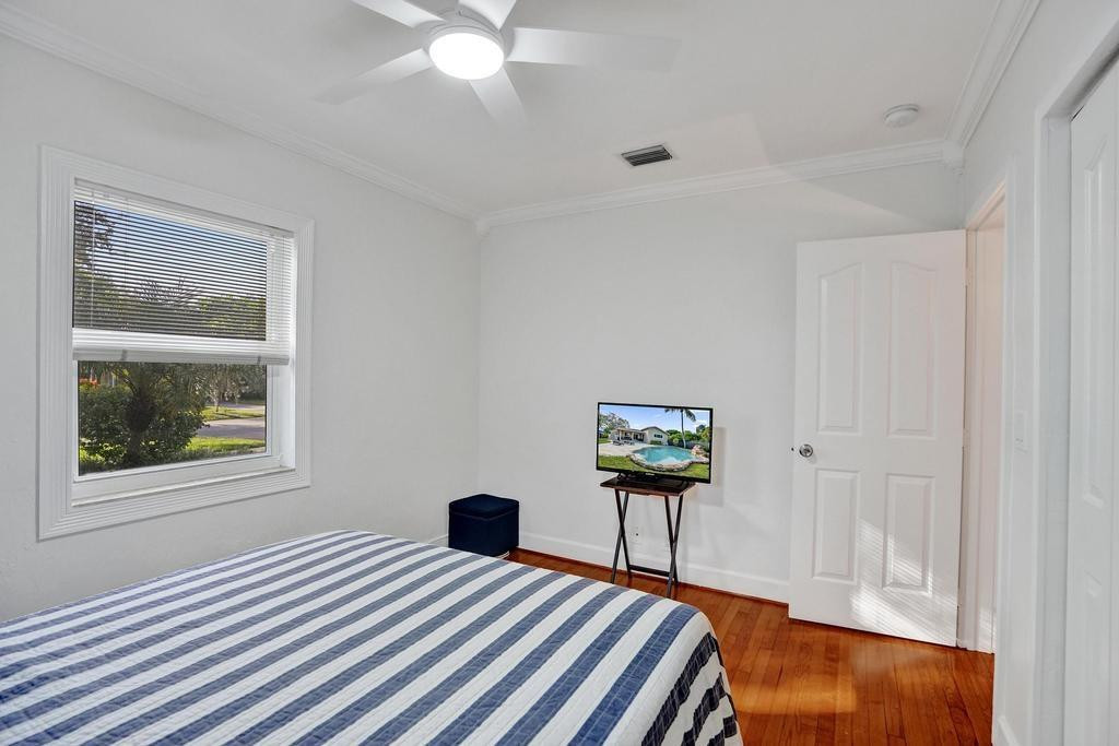 408 NE 9th Ave Fort Lauderdale, FL 33301