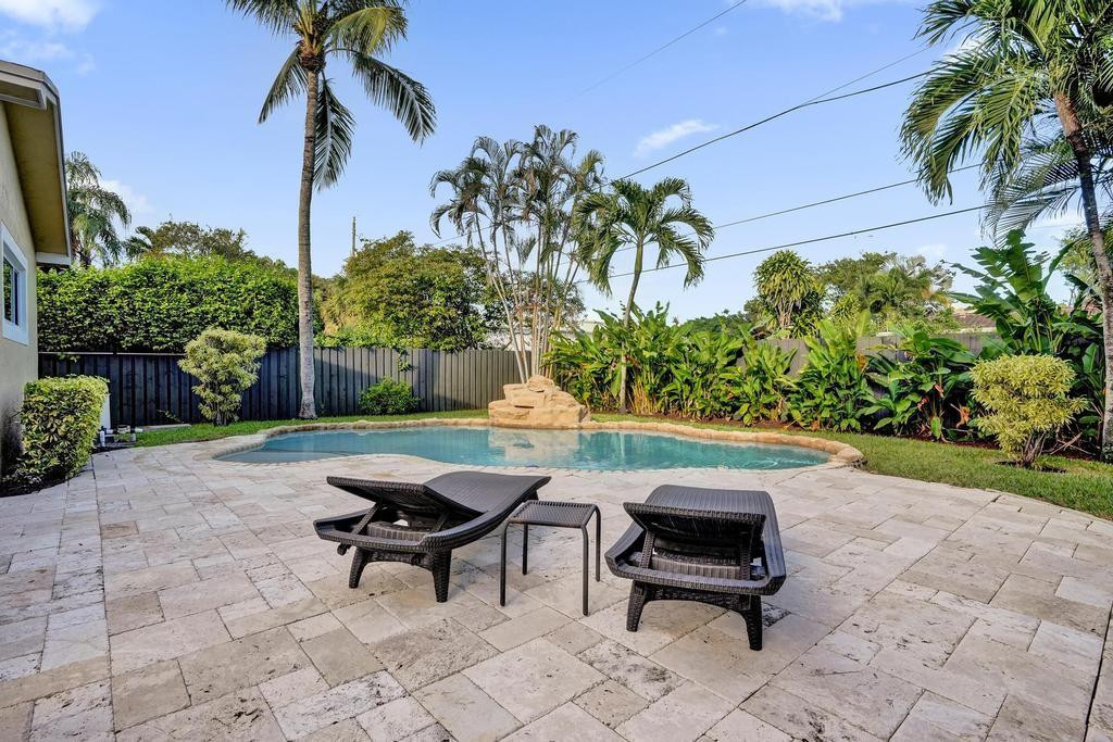 408 NE 9th Ave Fort Lauderdale, FL 33301