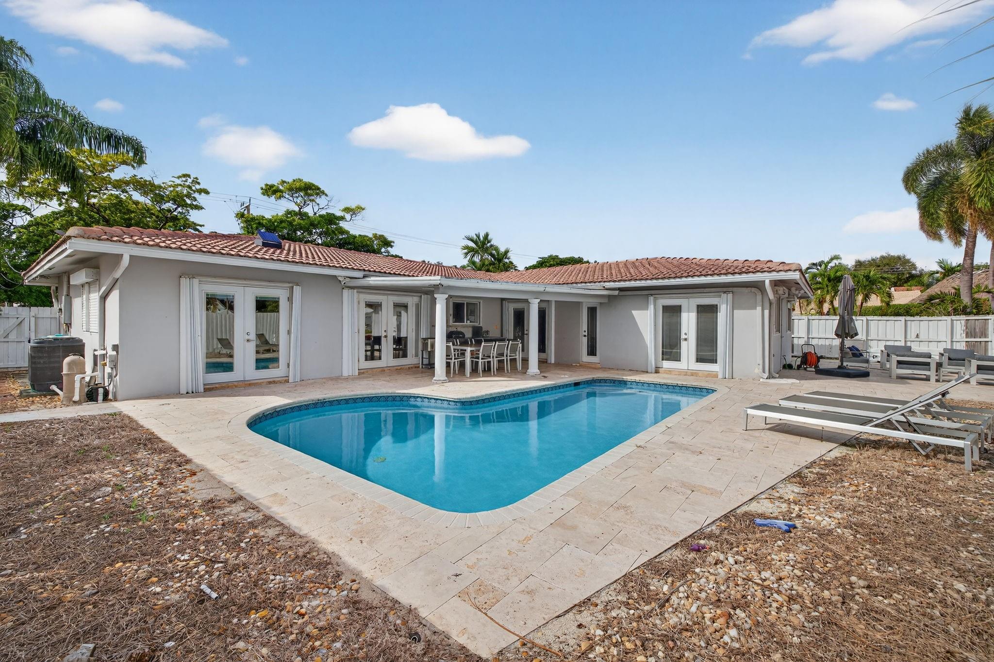 5950 NE 28th Ave Fort Lauderdale, FL 33308