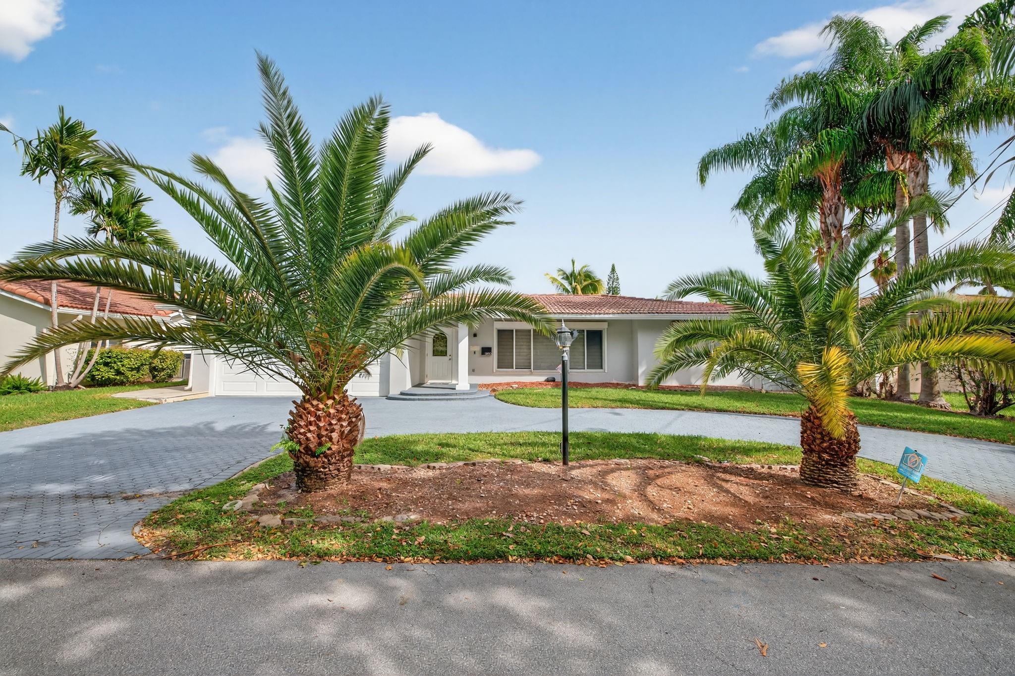 5950 NE 28th Ave Fort Lauderdale, FL 33308