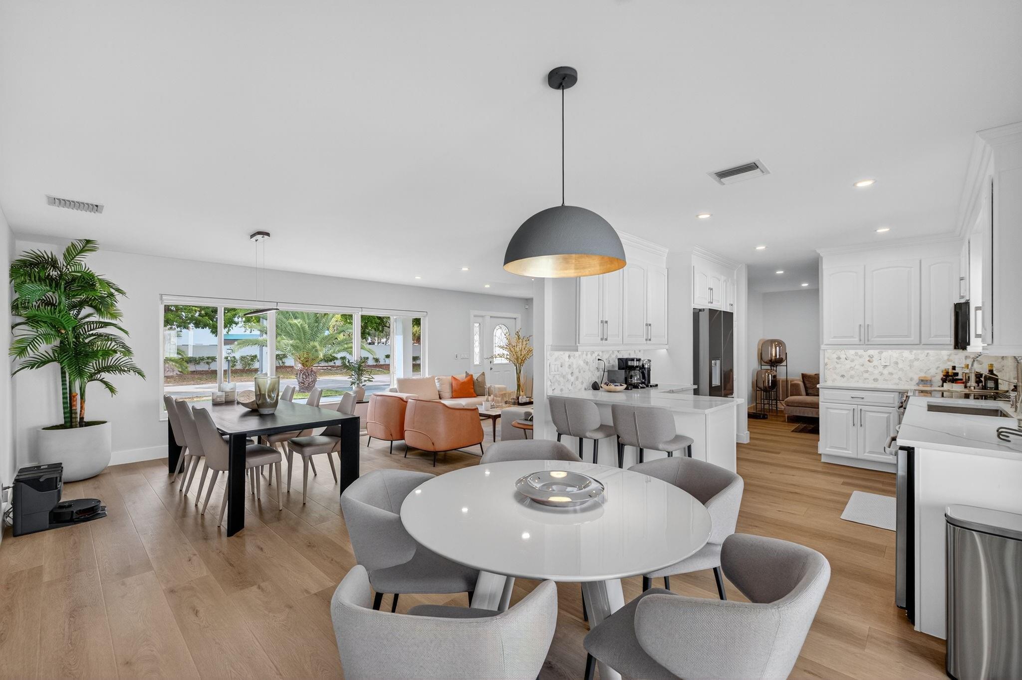 5950 NE 28th Ave Fort Lauderdale, FL 33308