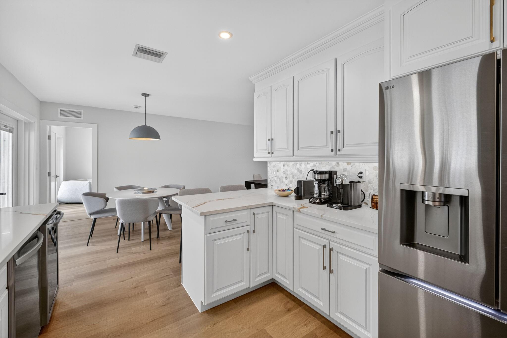 5950 NE 28th Ave Fort Lauderdale, FL 33308