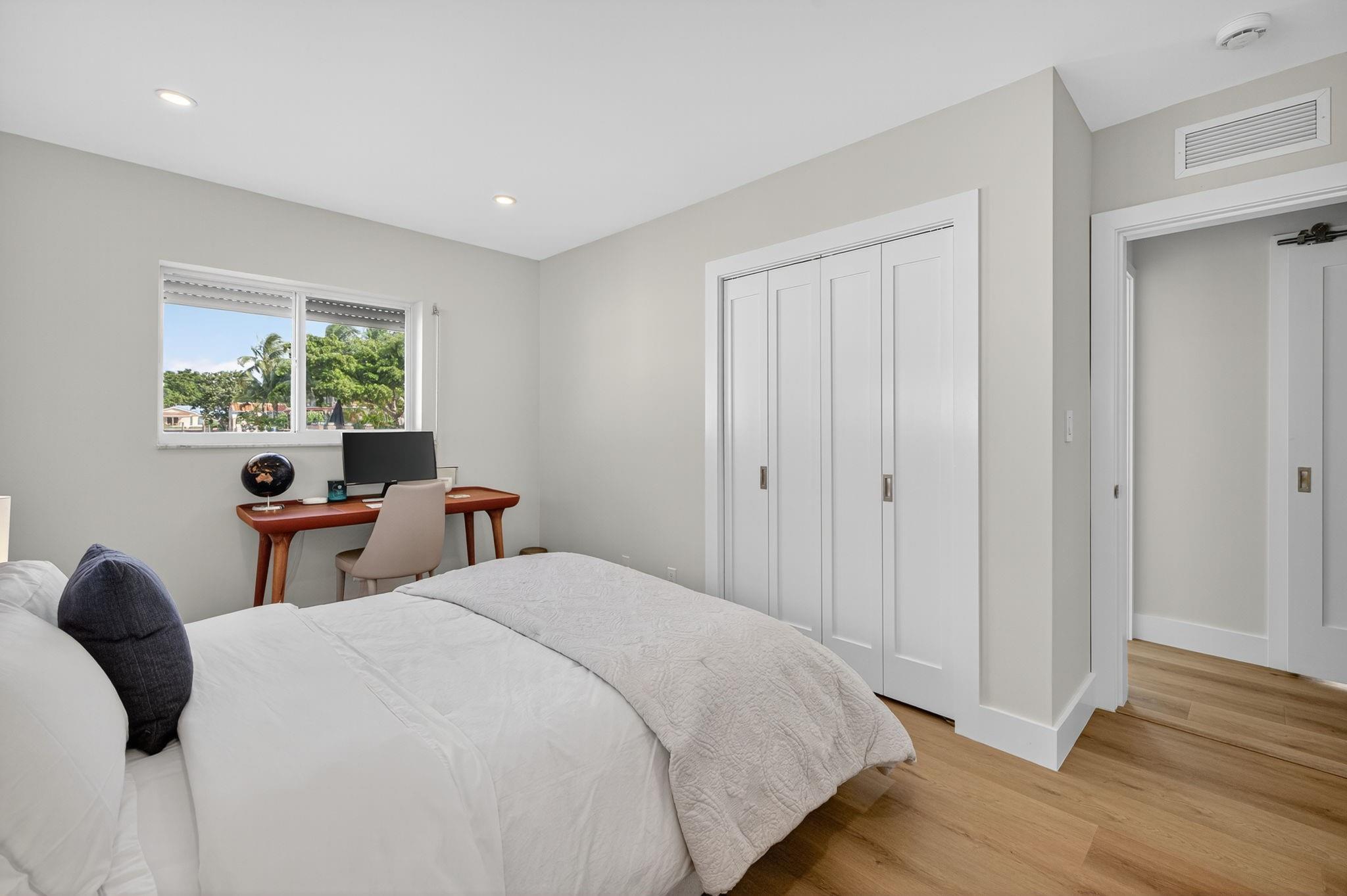 5950 NE 28th Ave Fort Lauderdale, FL 33308