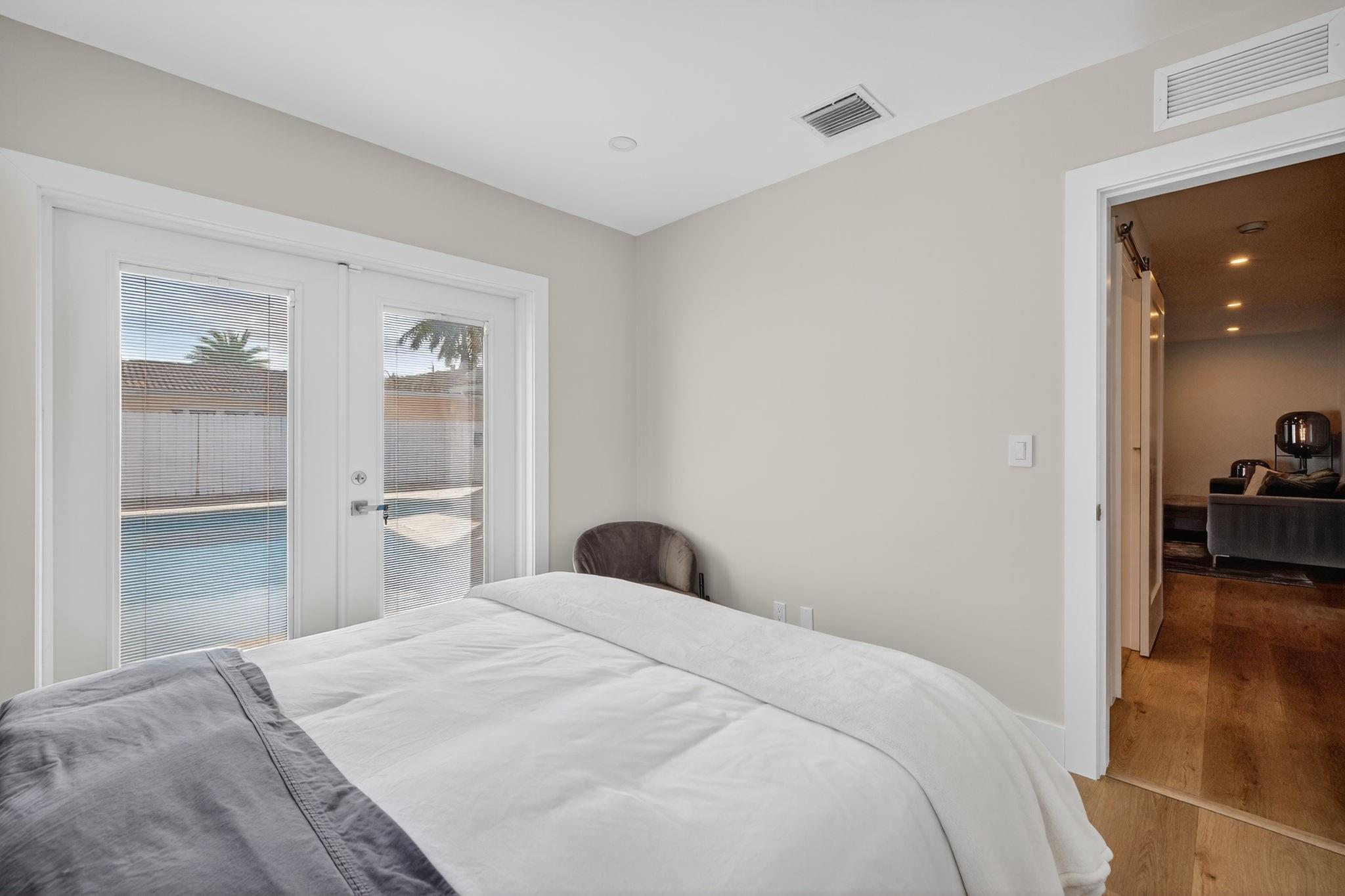 5950 NE 28th Ave Fort Lauderdale, FL 33308