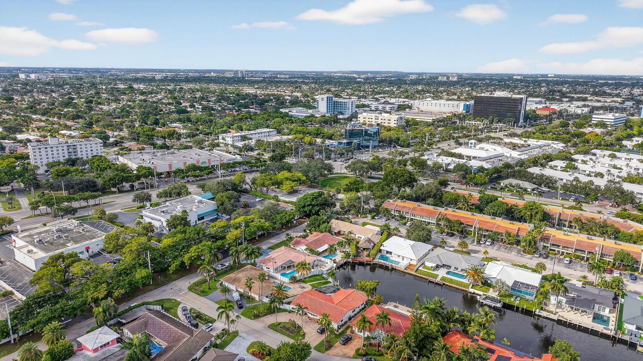 5950 NE 28th Ave Fort Lauderdale, FL 33308