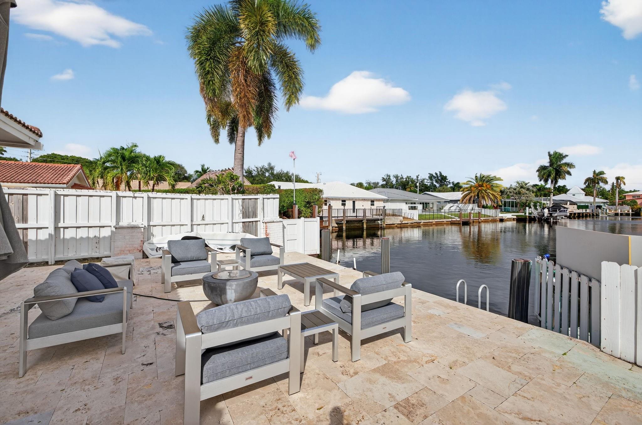 5950 NE 28th Ave Fort Lauderdale, FL 33308