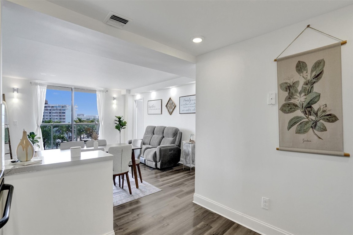 13499 Biscayne Blvd #610 North Miami, FL 33181