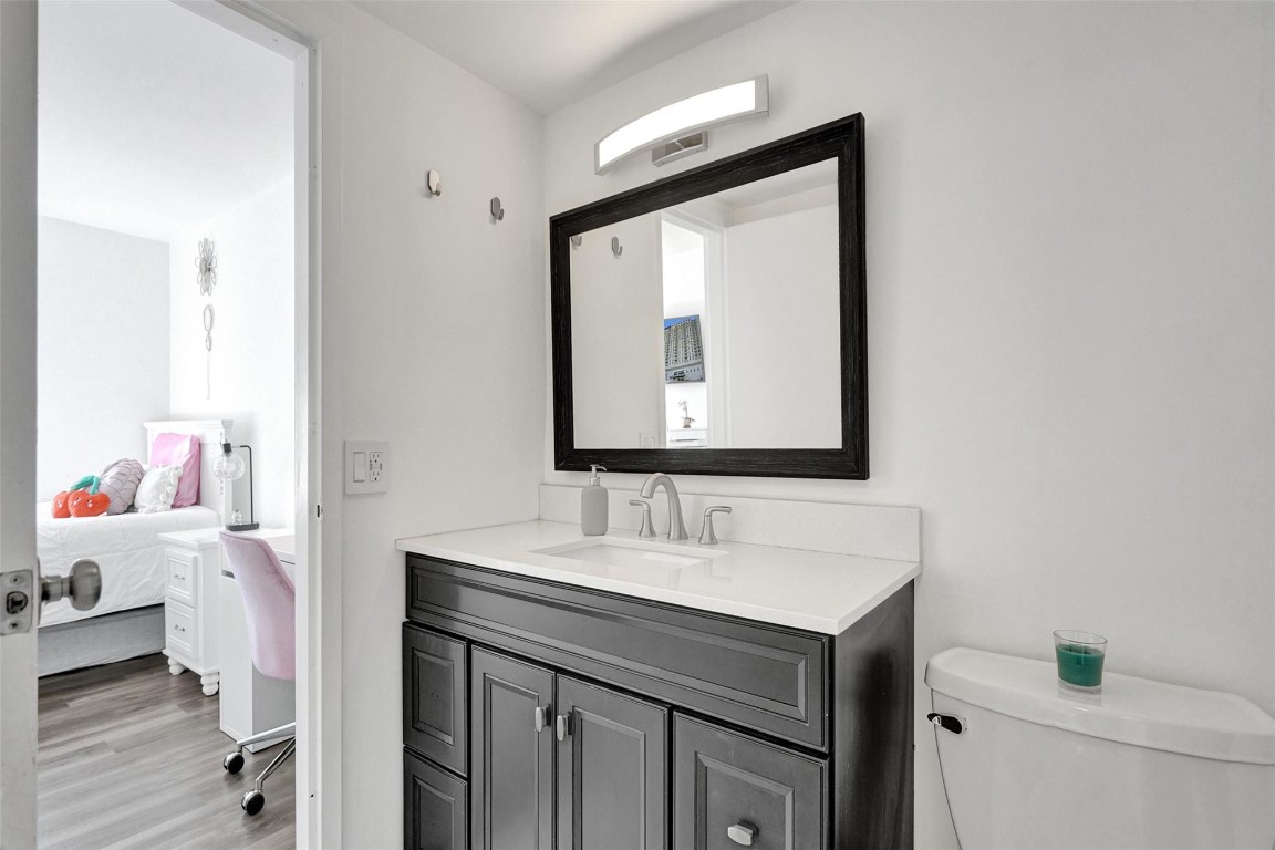 13499 Biscayne Blvd #610 North Miami, FL 33181