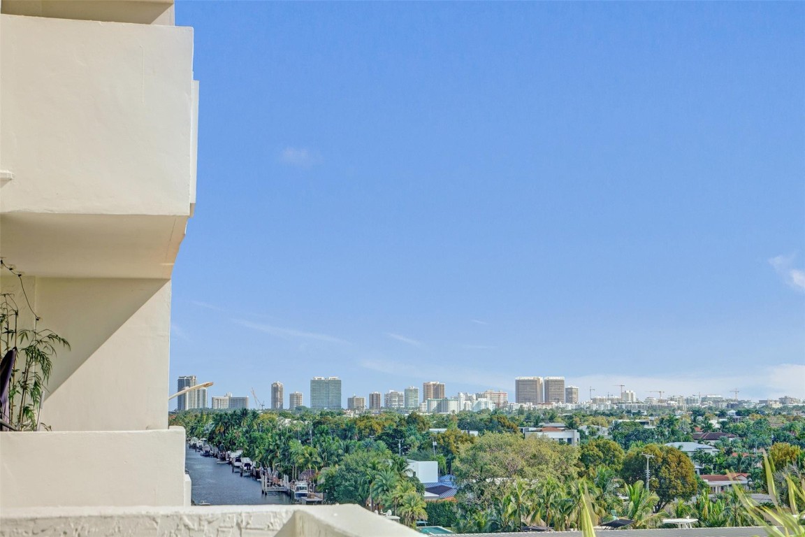 13499 Biscayne Blvd #610 North Miami, FL 33181