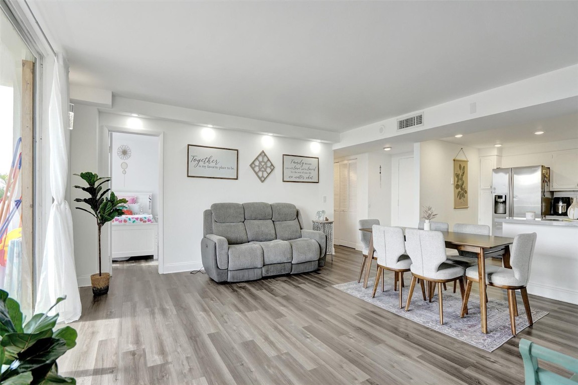 13499 Biscayne Blvd #610 North Miami, FL 33181