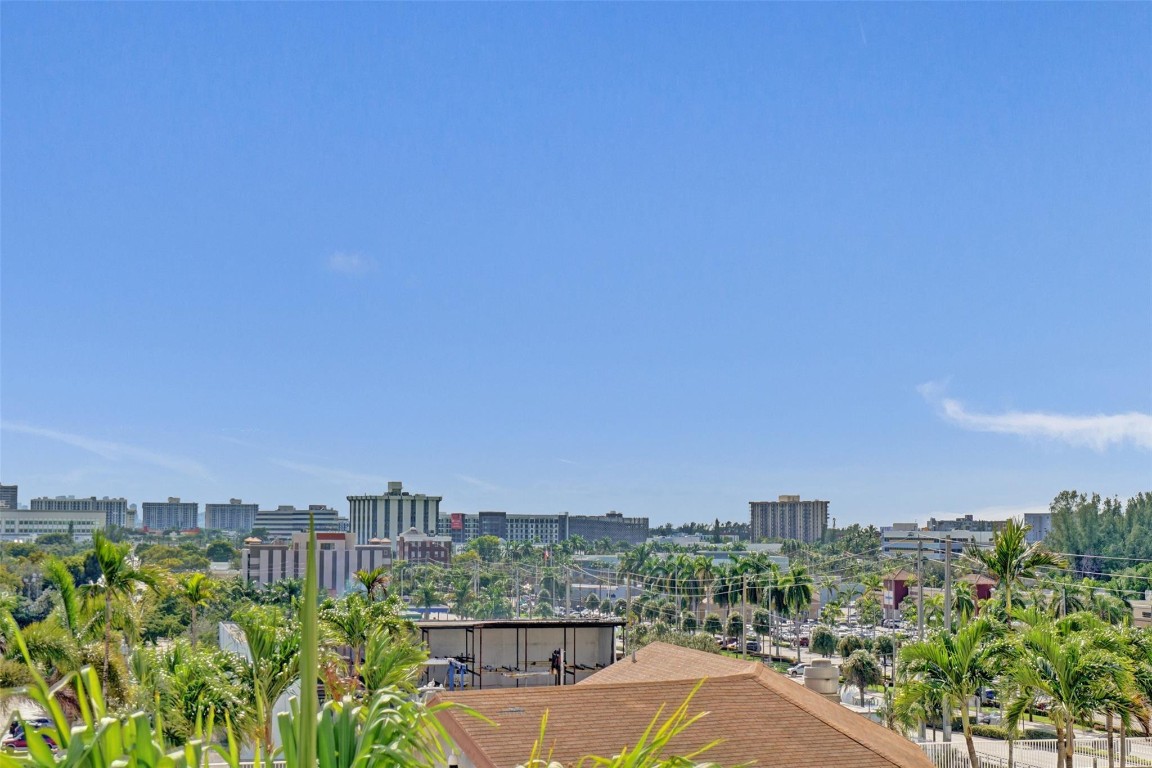 13499 Biscayne Blvd #610 North Miami, FL 33181