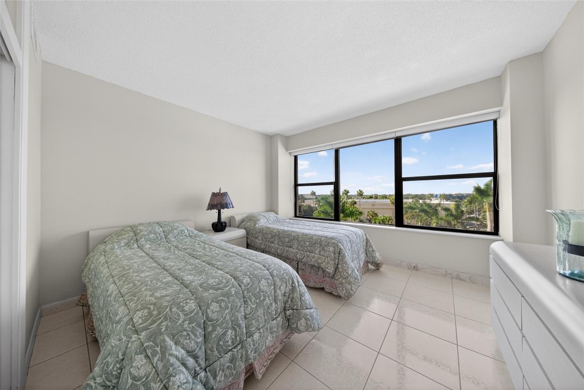 3800 Galt Ocean Dr #511 Fort Lauderdale, FL 33308