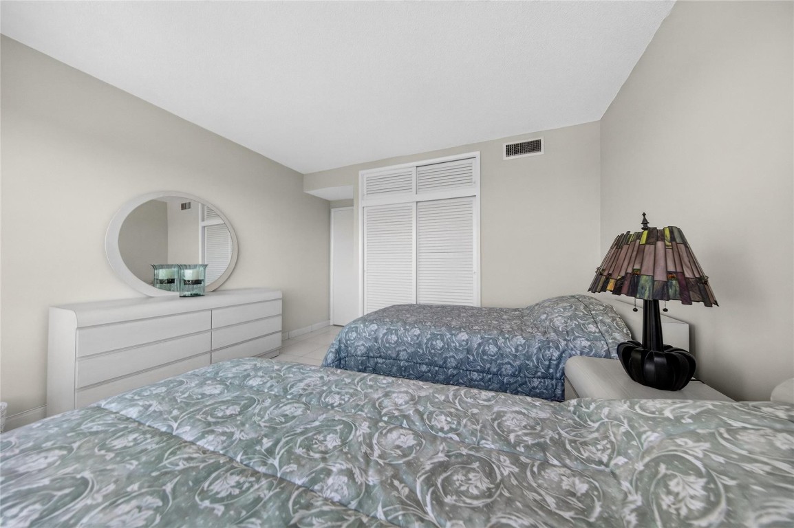 3800 Galt Ocean Dr #511 Fort Lauderdale, FL 33308