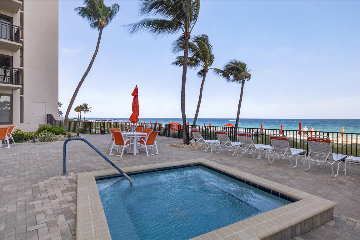 3800 Galt Ocean Dr #511 Fort Lauderdale, FL 33308