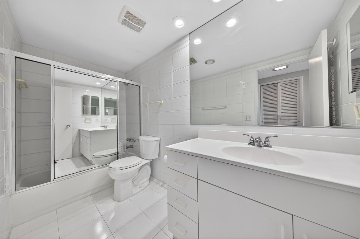 3800 Galt Ocean Dr #511 Fort Lauderdale, FL 33308