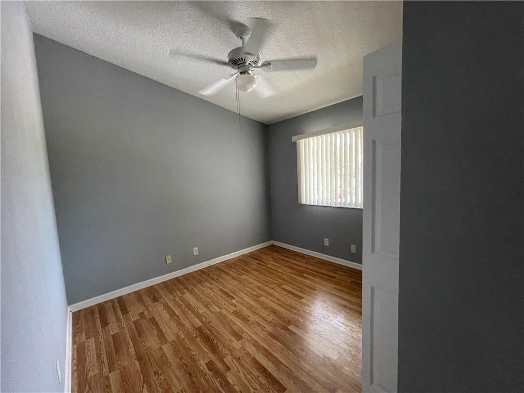 4538 Oak Ter Dr Greenacres, FL 33463