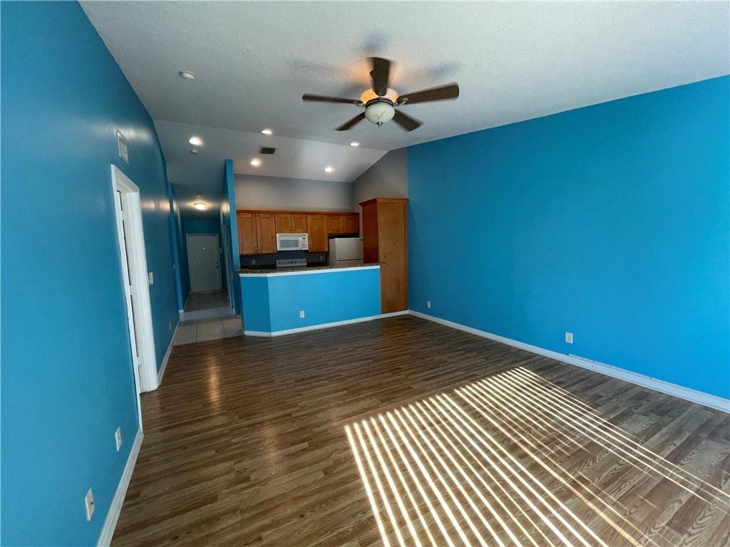 4538 Oak Ter Dr Greenacres, FL 33463