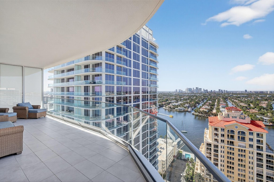 151 N Seabreeze #2103-E Fort Lauderdale, FL 33304
