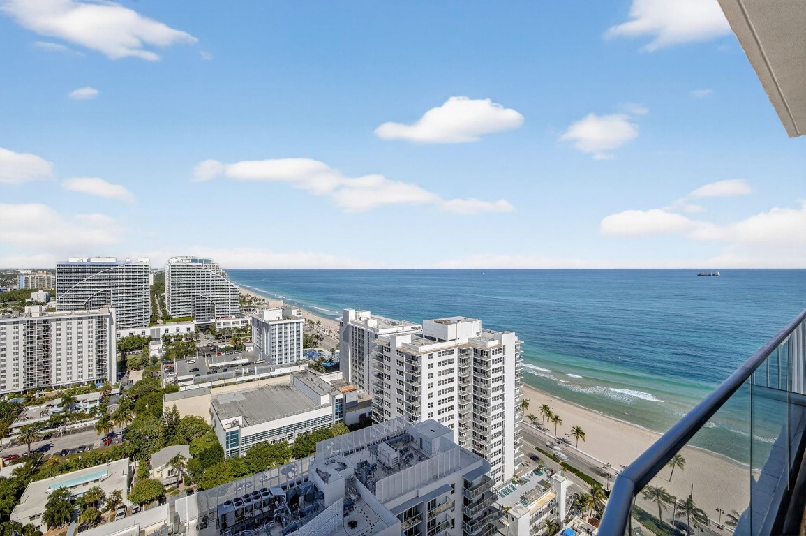 151 N Seabreeze #2103-E Fort Lauderdale, FL 33304