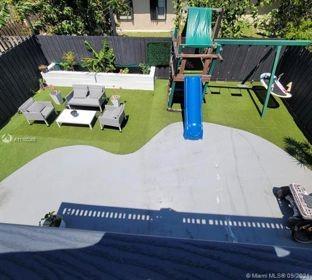 9335 NW 45th St #9335 Sunrise, FL 33351