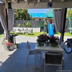 9335 NW 45th St #9335 Sunrise, FL 33351