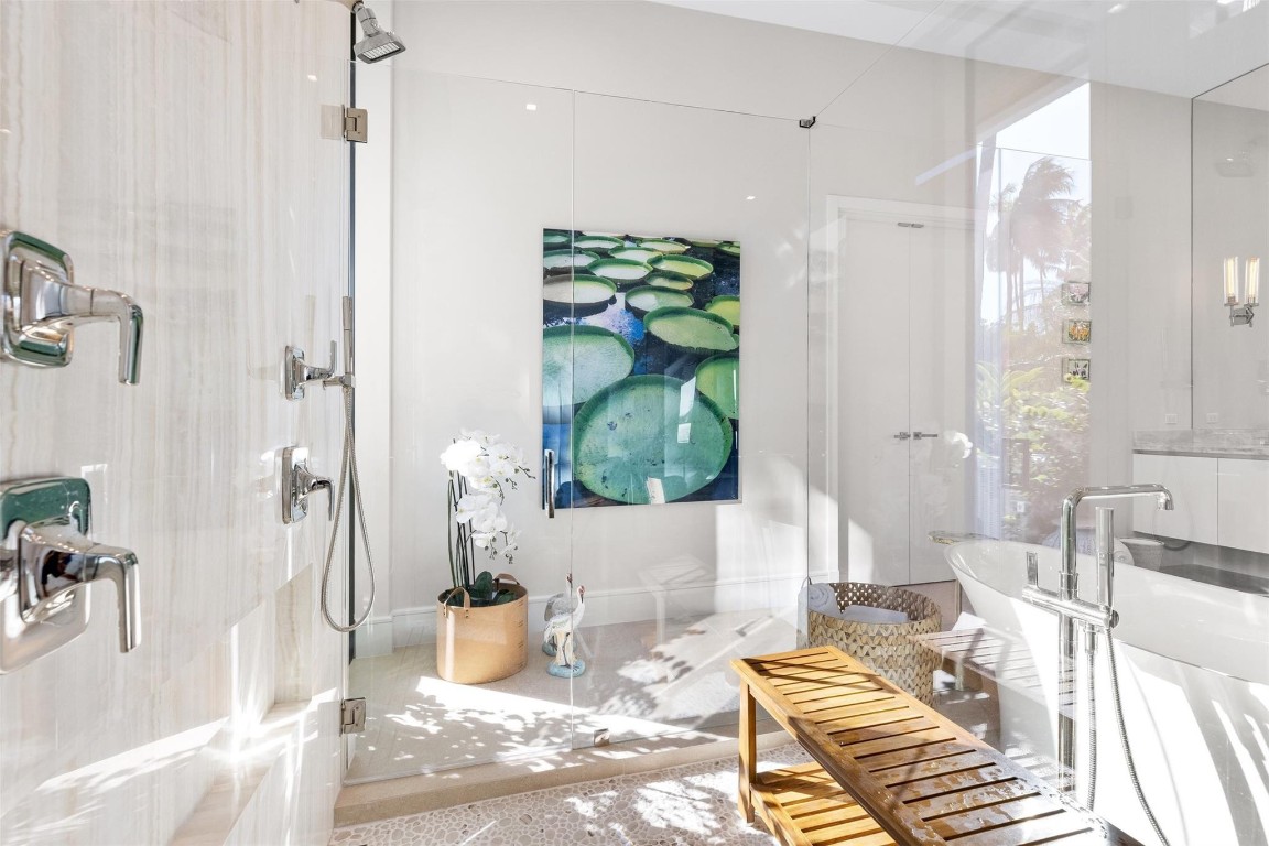 100 Royal Palm Dr Fort Lauderdale, FL 33301