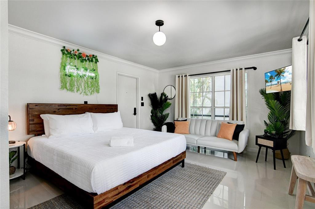 1007 SE 2nd Fort Lauderdale, FL 33301