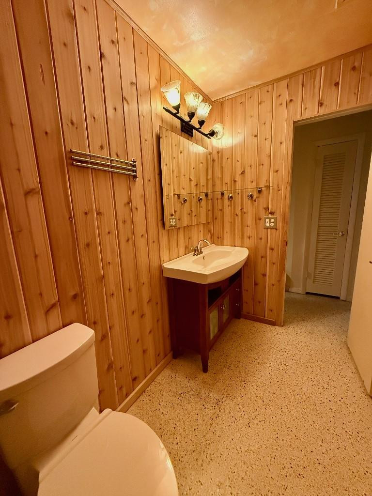 2048 SW 28th Fort Lauderdale, FL 33312