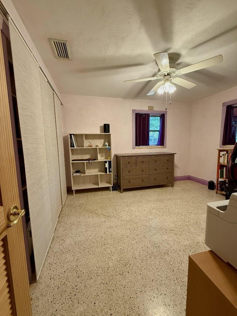 2048 SW 28th Fort Lauderdale, FL 33312