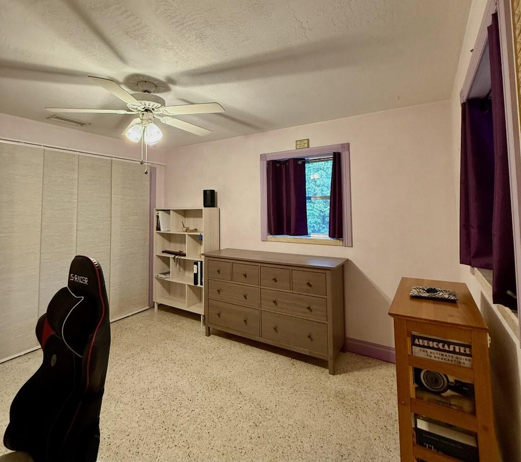 2048 SW 28th Fort Lauderdale, FL 33312