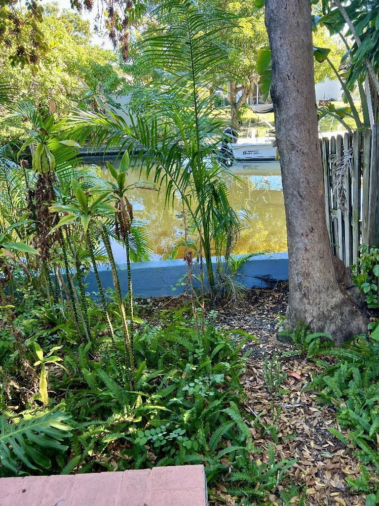 2048 SW 28th Fort Lauderdale, FL 33312