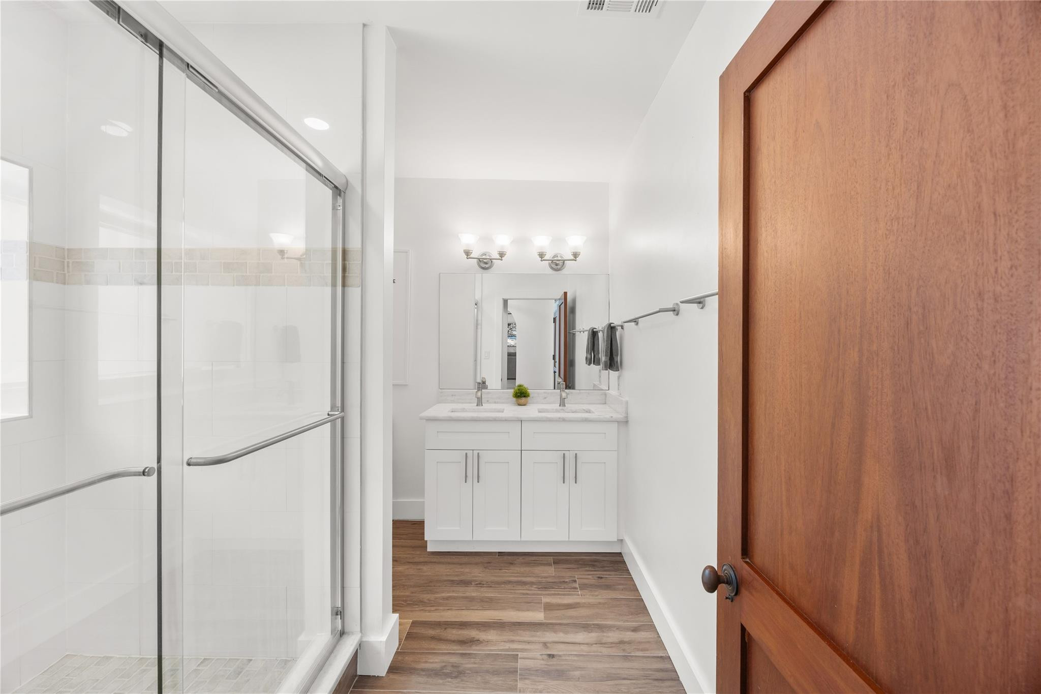 2520 Yacht Clb Fort Lauderdale, FL 33304