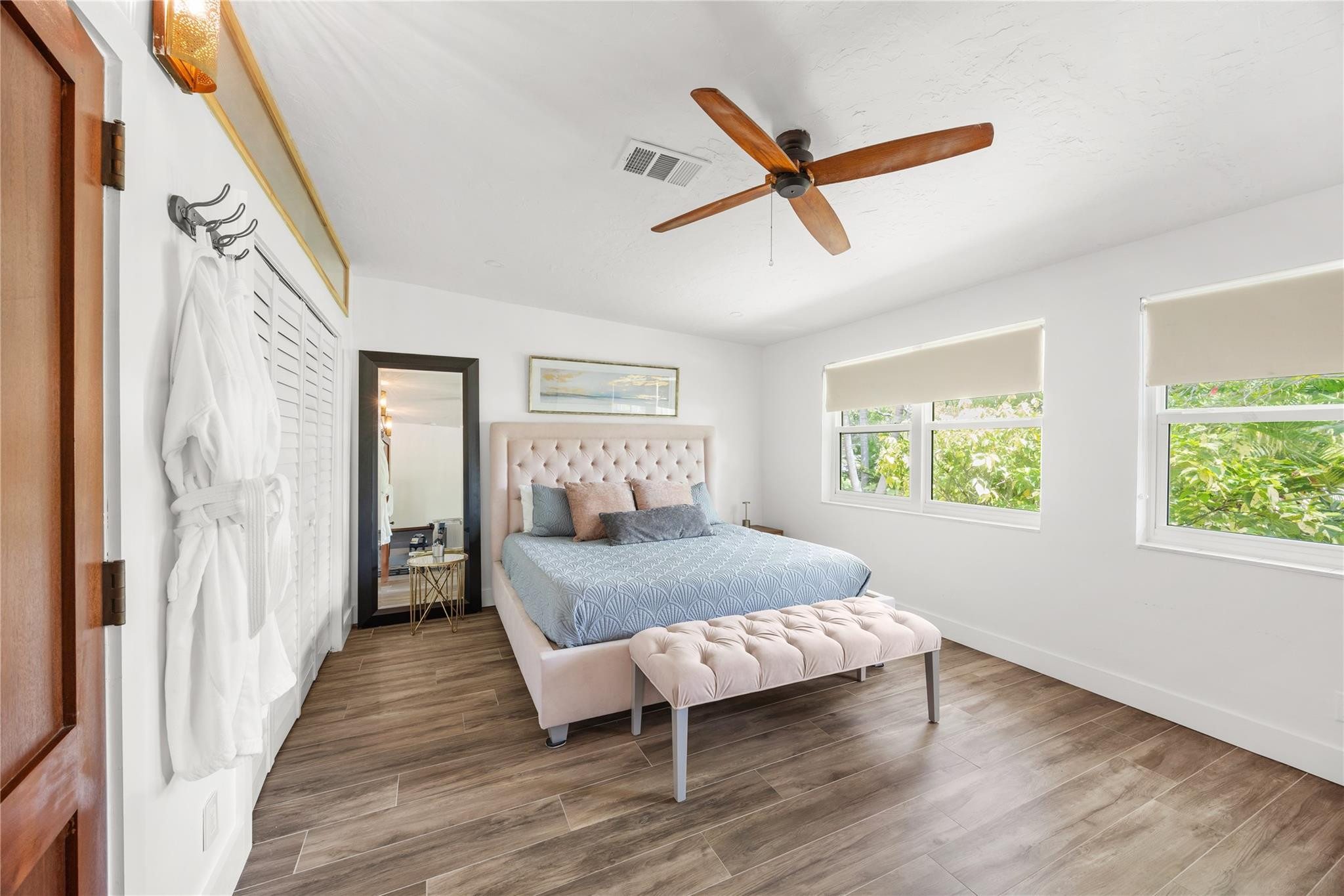 2520 Yacht Clb Fort Lauderdale, FL 33304