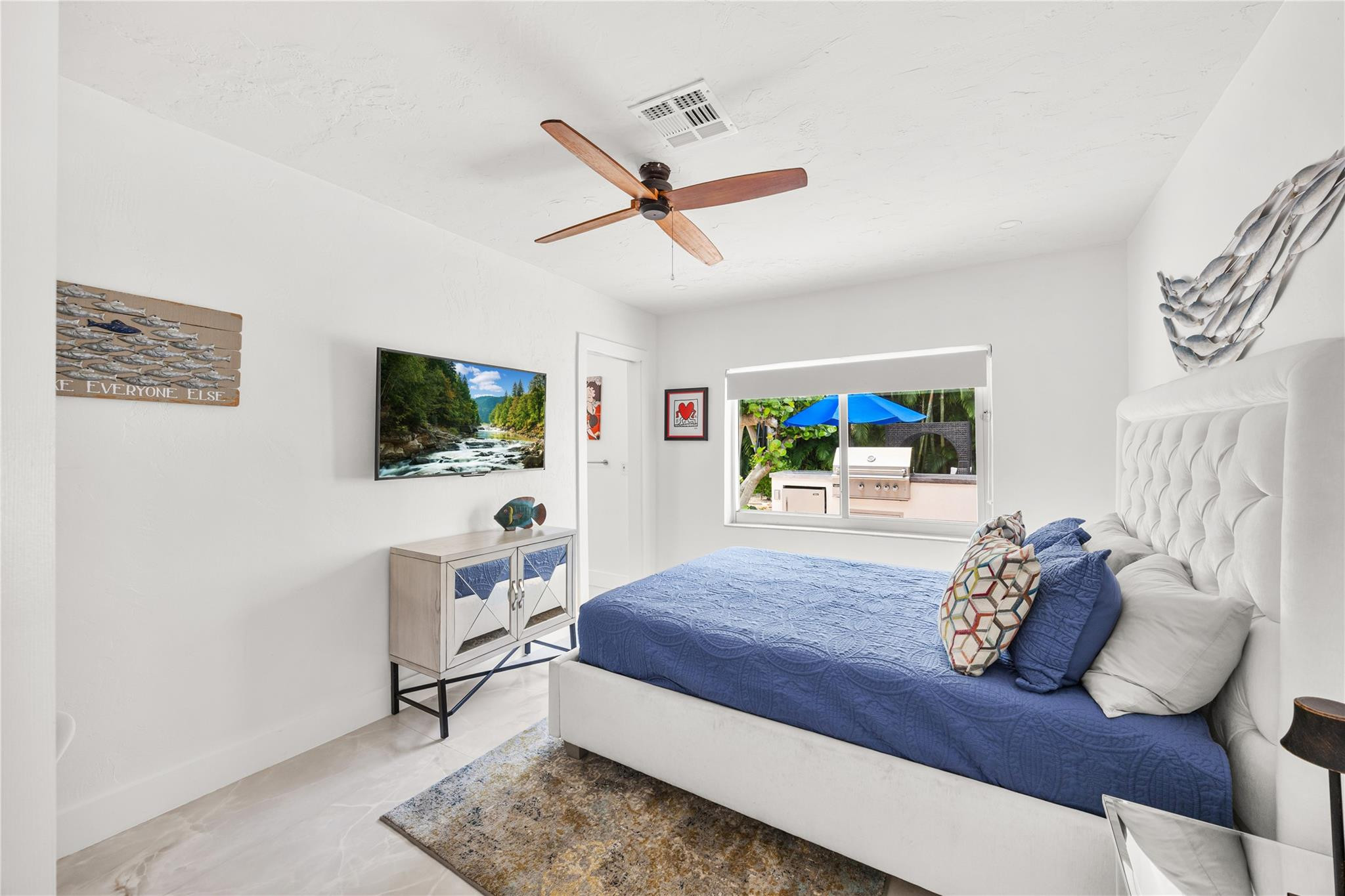 2520 Yacht Clb Fort Lauderdale, FL 33304