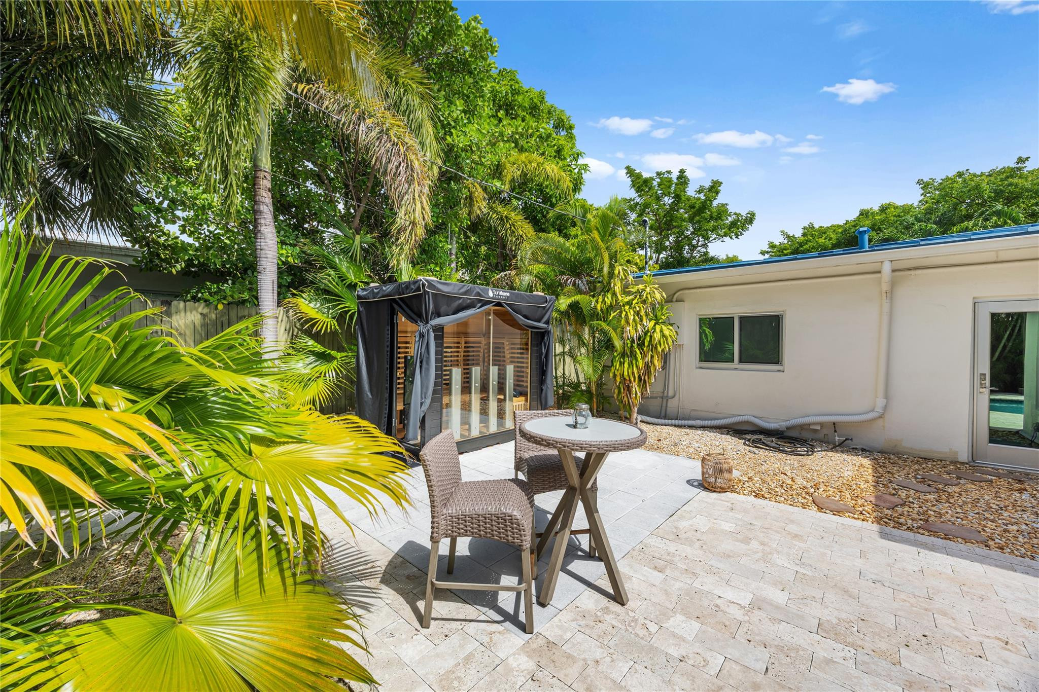 2520 Yacht Clb Fort Lauderdale, FL 33304