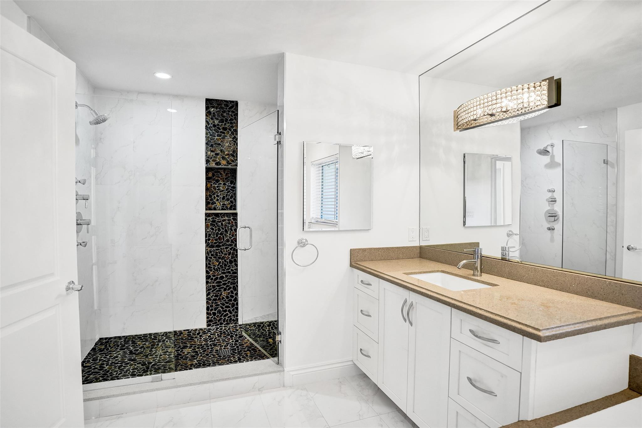 26 Cayuga Sea Ranch Lakes, FL 33308