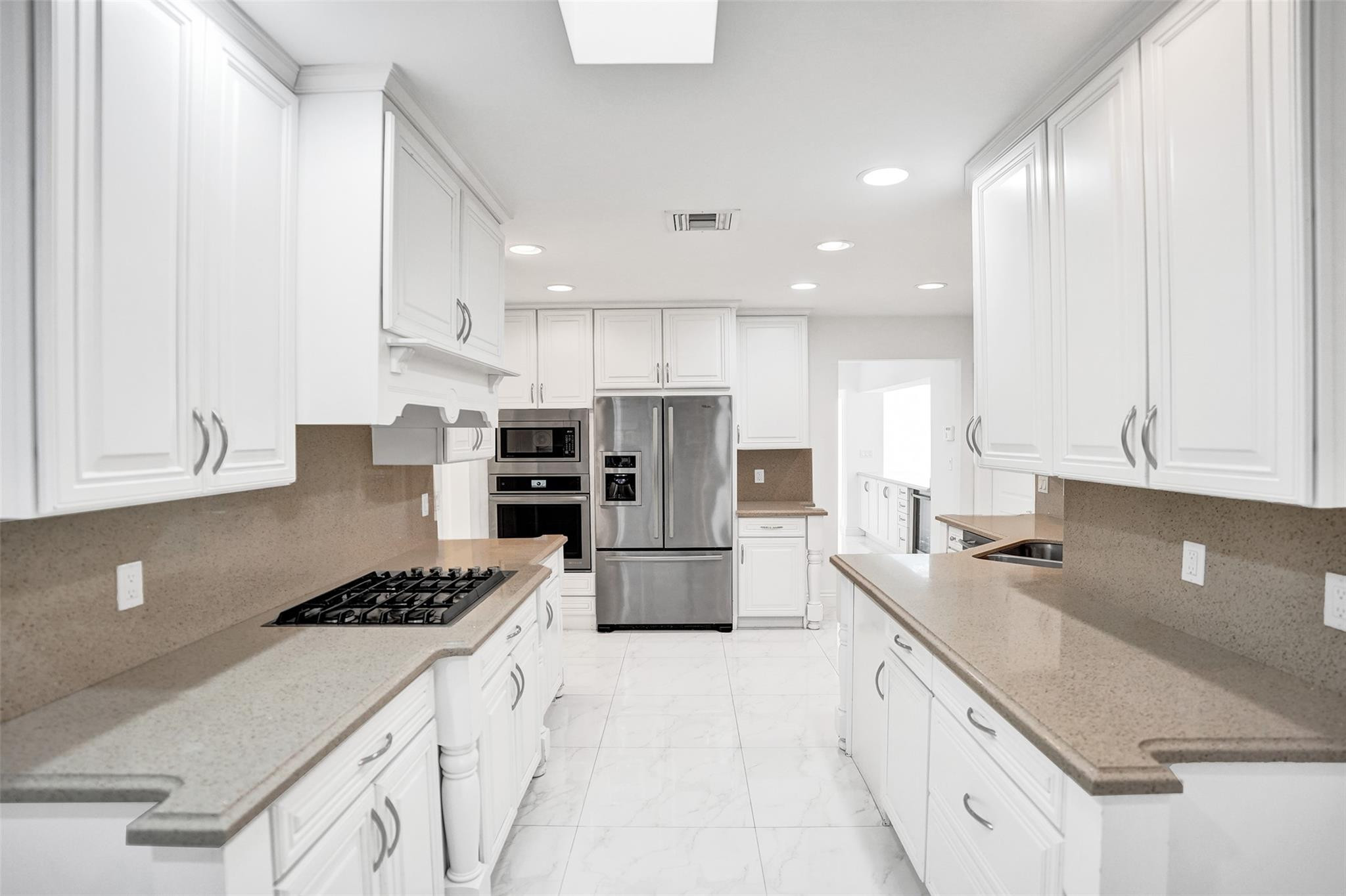 26 Cayuga Sea Ranch Lakes, FL 33308