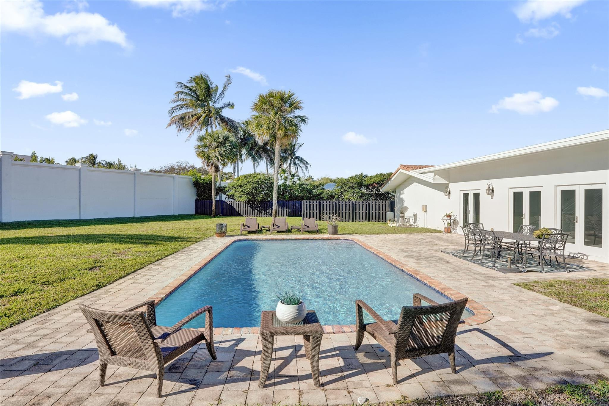 26 Cayuga Sea Ranch Lakes, FL 33308