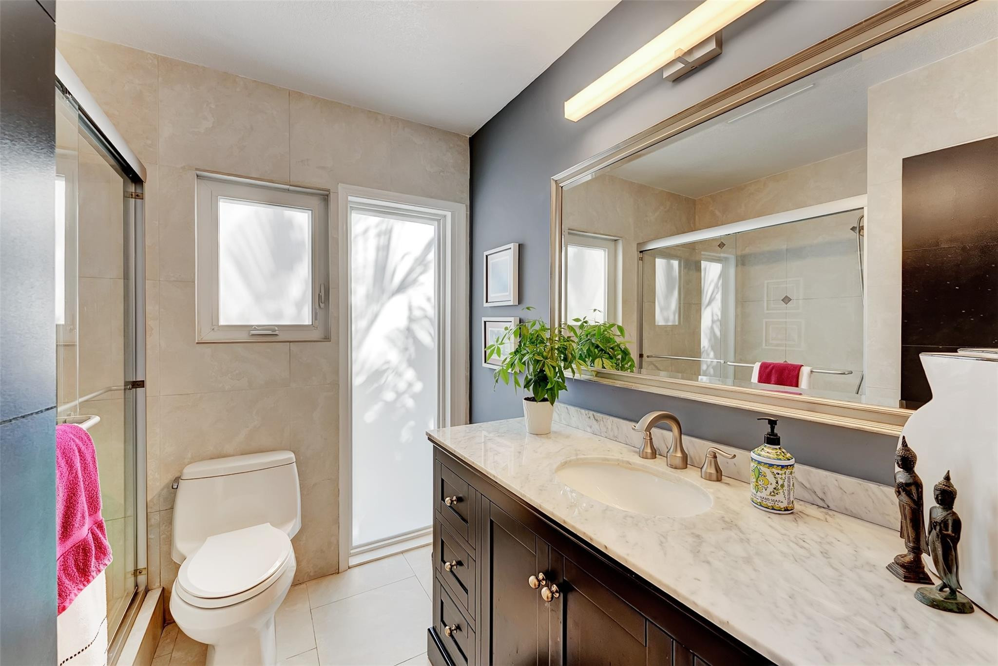 2116 NE 25th Wilton Manors, FL 33305